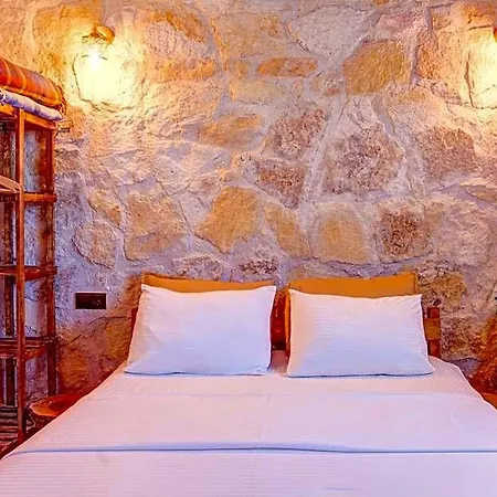 Ceran Stone House 5* Невшехир