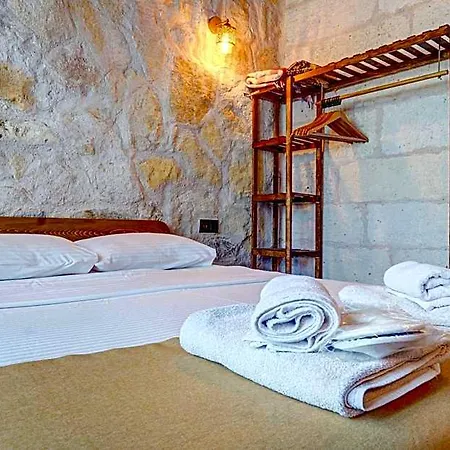 Отель Ceran Stone House