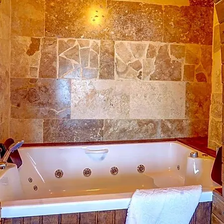 Отель Ceran Stone House