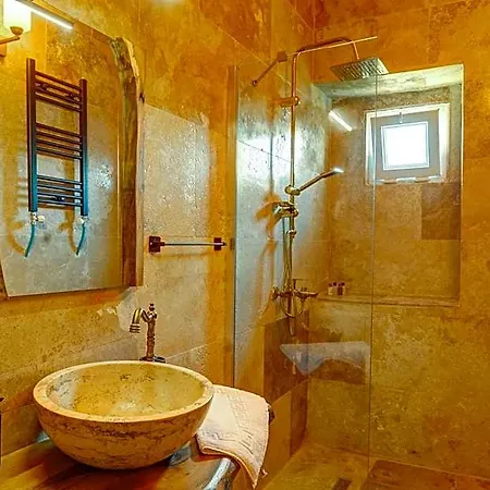 Ceran Stone House Отель Невшехир