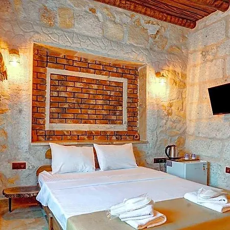 Ceran Stone House Отель