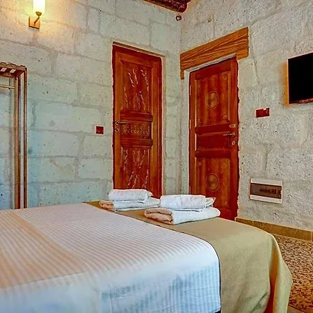 Ceran Stone House 5*